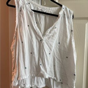 O'Neill White Sleeveless Embroidered V-Neck Camisole with Multicolor Accents